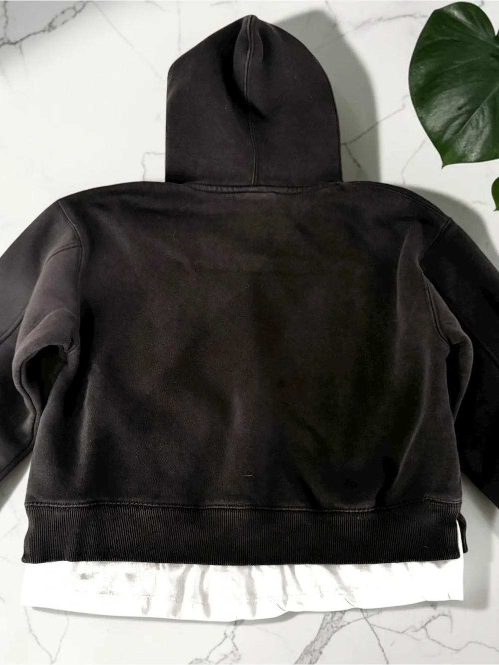 Zara hoodie bold